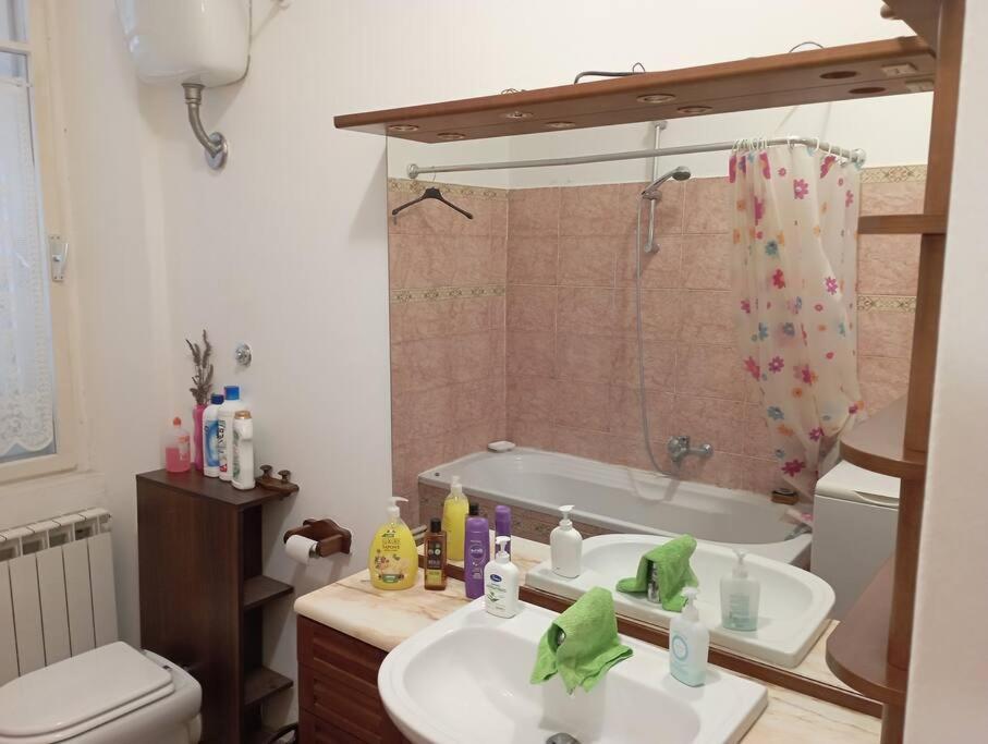 Appartamento In Centro Storico ترييستي المظهر الخارجي الصورة